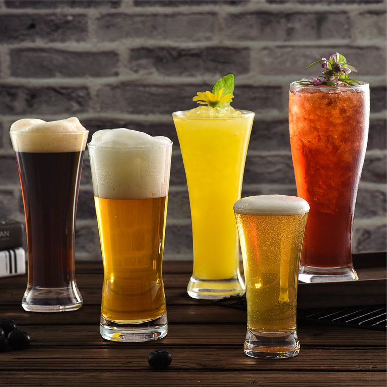 Buy Beer Glasses Online | Shop online for Beer Glasses/Beer Mugs/Beer Tumblers at DubaiCrystal. Choose from the most wanted Beer Glasses in UAE. Discover different type of Beer Glasses. beer-glasses-beer-mugs