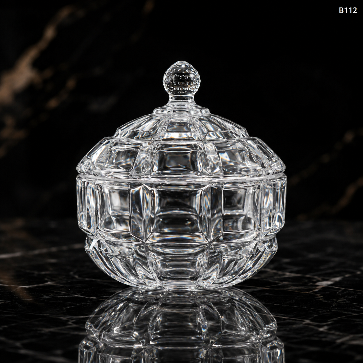 B112 crystal faceting close-up