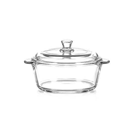 Tempered glass casserole 2.5 L with lid on white