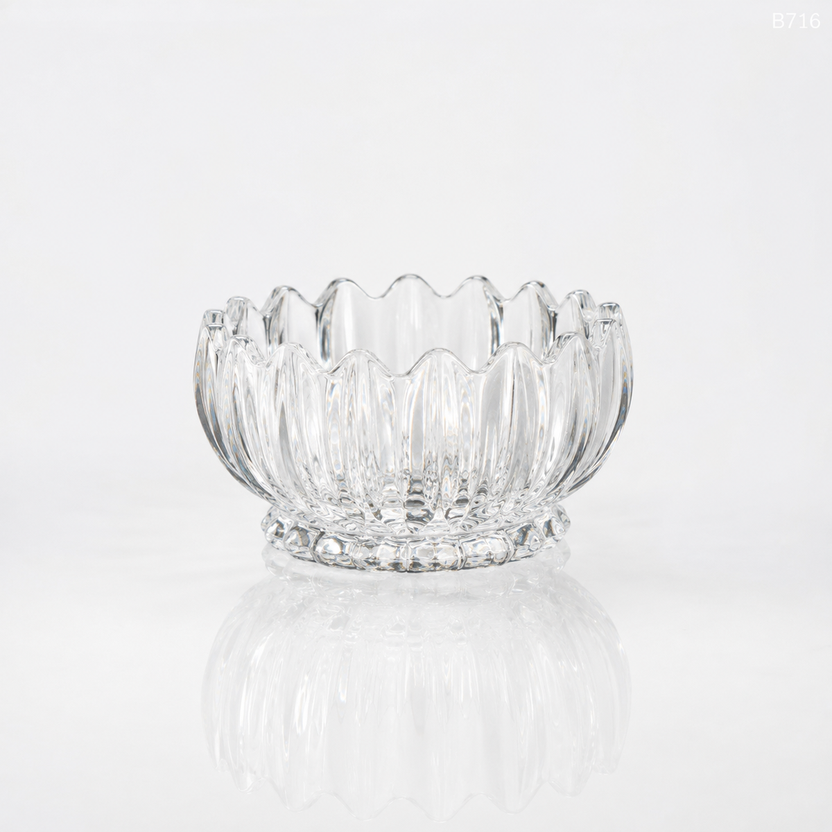 B716 white background