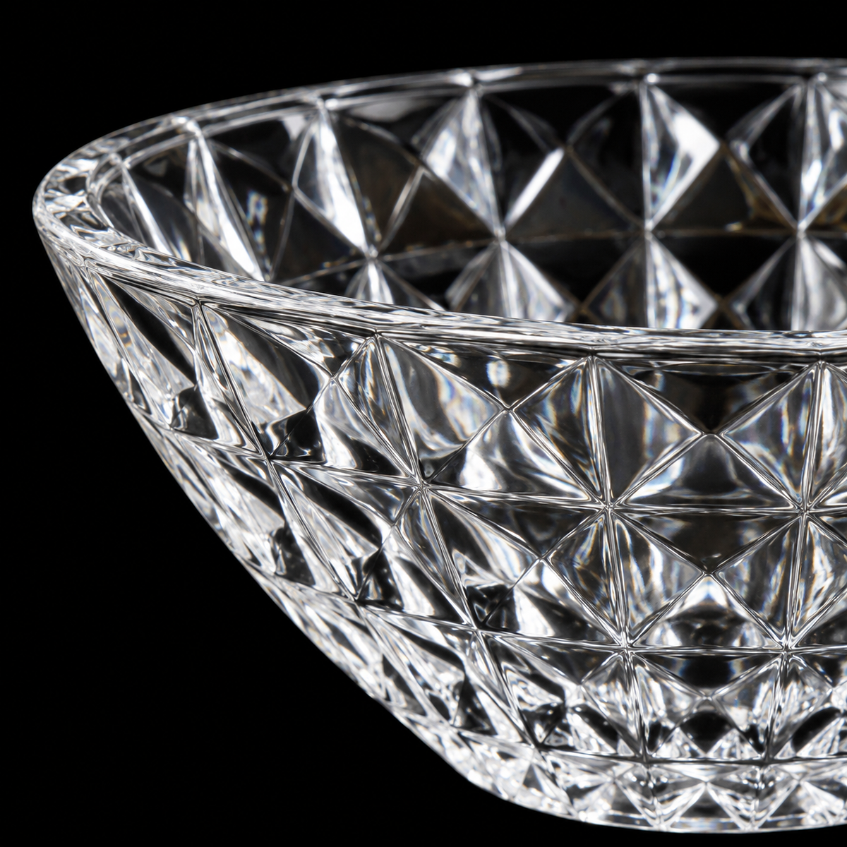 B-905 diamond-point crystal detail close-up