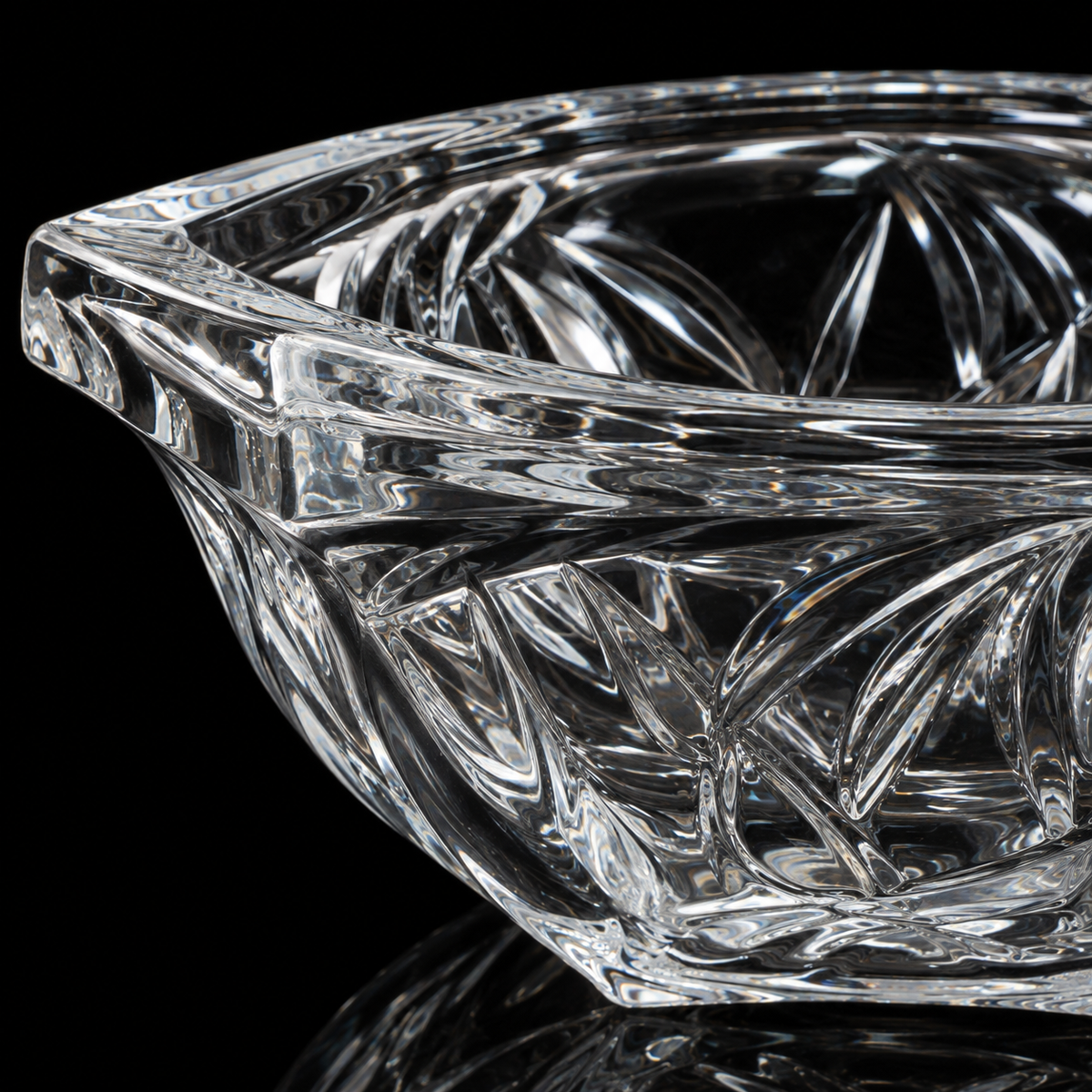 B-908 cut crystal detail close-up