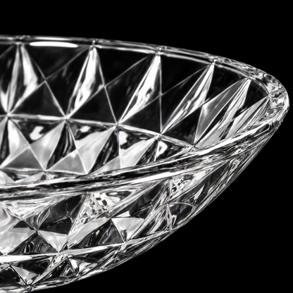 B-916 diamond facet detail close-up