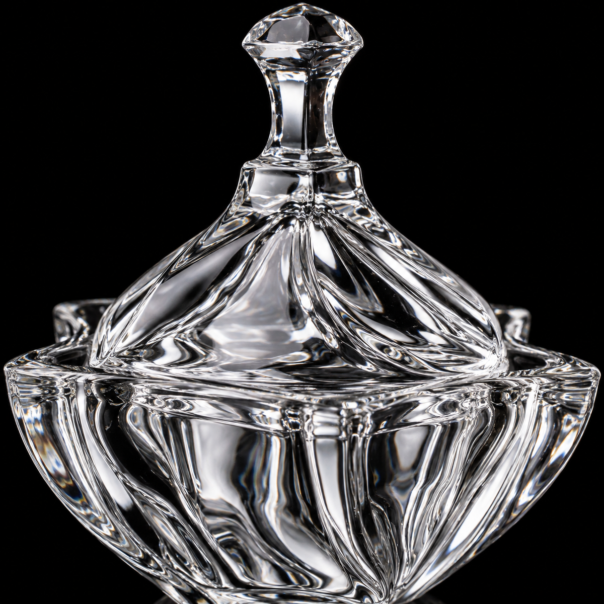 B-935/1 swirl crystal detail close-up