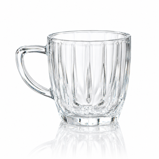 Glass tea cup with handle