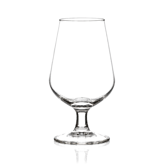 Set of 6 clear stemmed goblets 400 ml on white marble