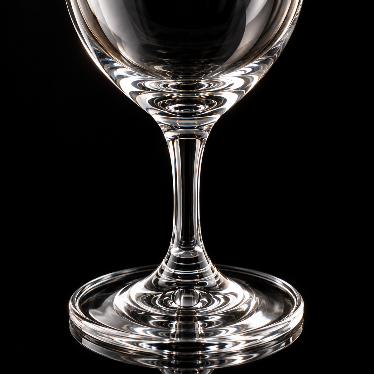 Crystal Wine Glasses detail
