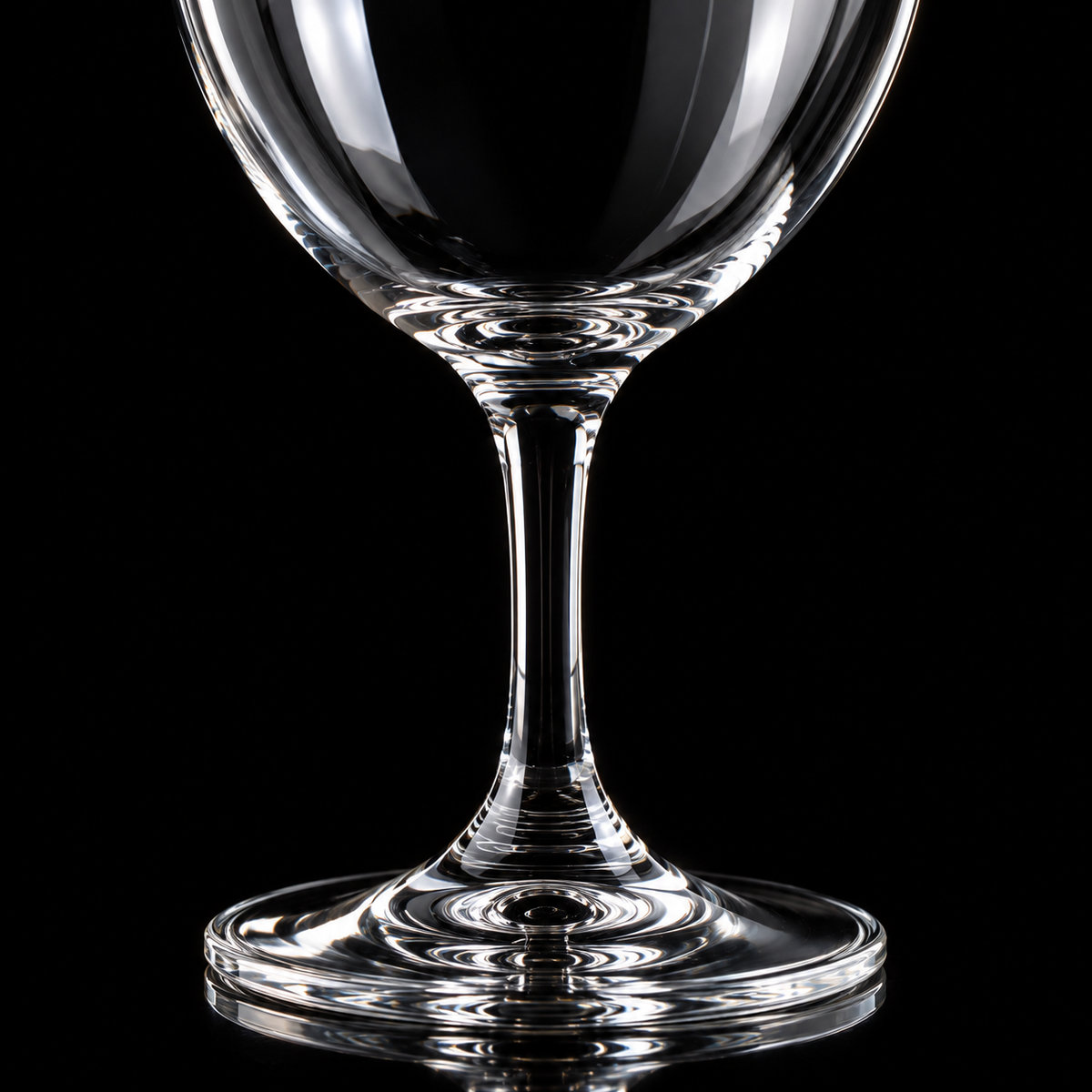 Crystal Wine Glasses detail