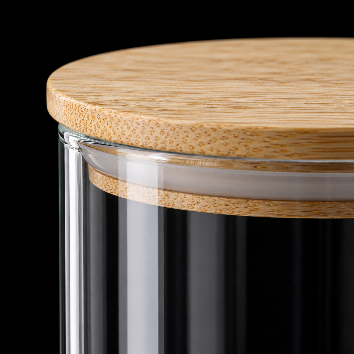 K-106 Glass Food Storage Container close-up of bamboo lid