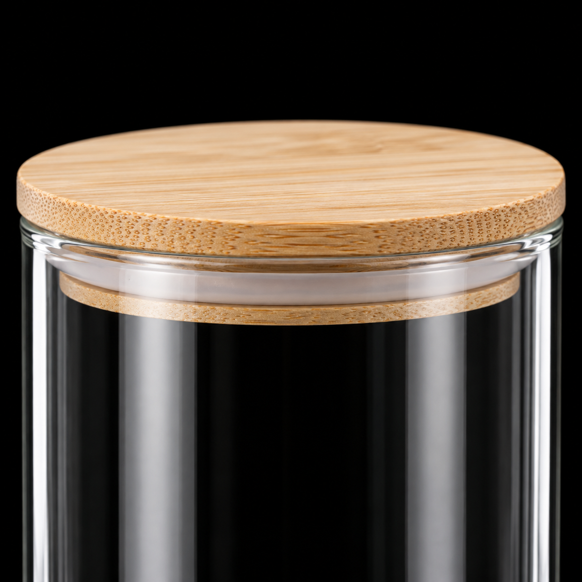 K-107 Glass Food Storage Container close-up of bamboo lid