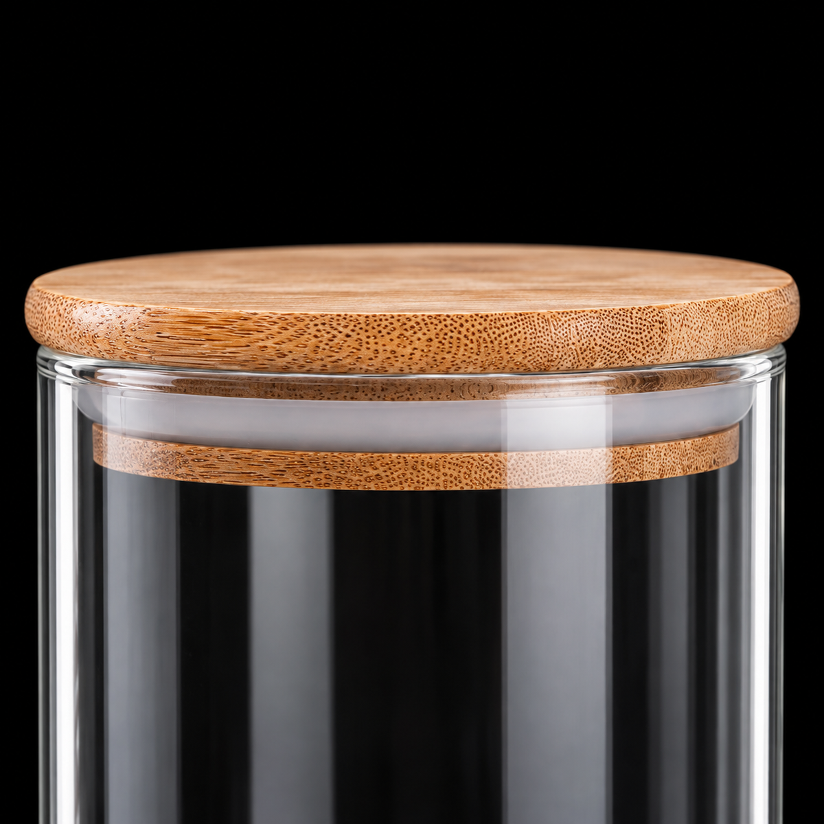 K-111 Glass Food Storage Container close-up of bamboo lid
