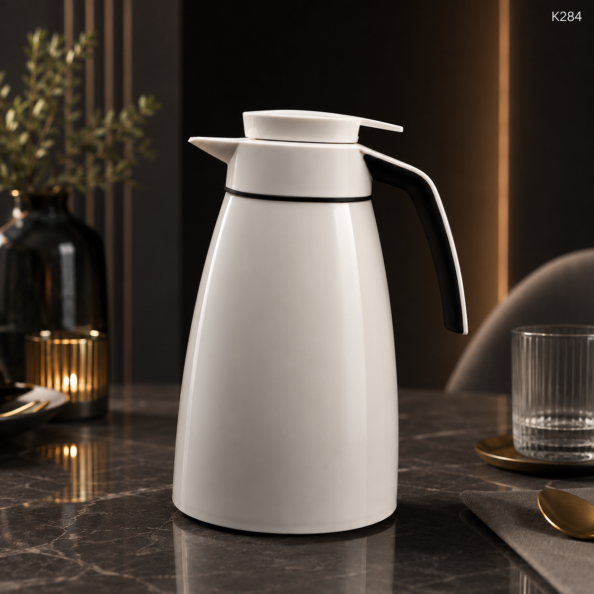 K284 ice cream white carafe closeup detail image