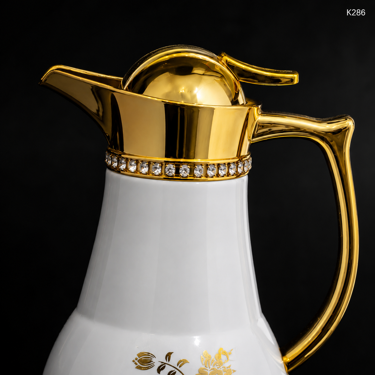 K286 white gold carafe closeup detail image
