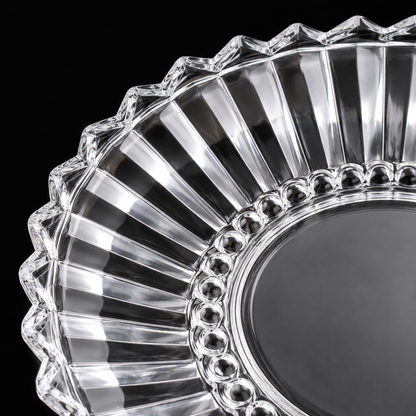 Crystal plate rim close-up