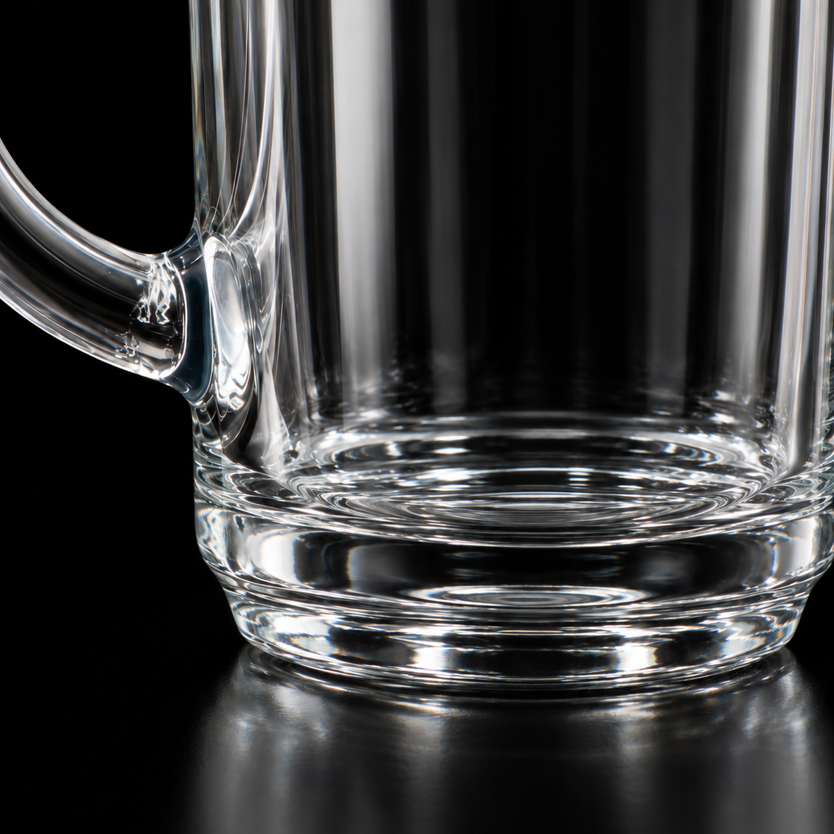 M-101 glass mug base close-up