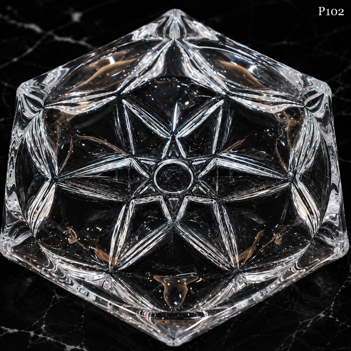 P102 crystal serving fruit plate close-up