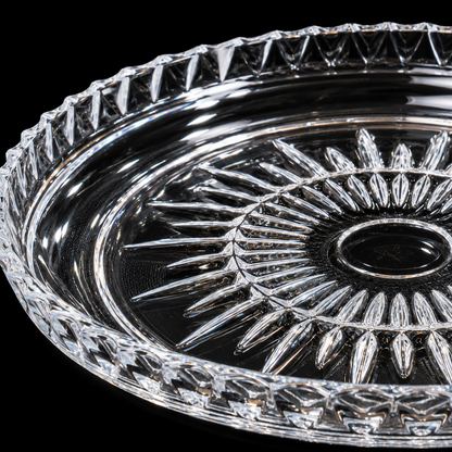 Serving Plate detail