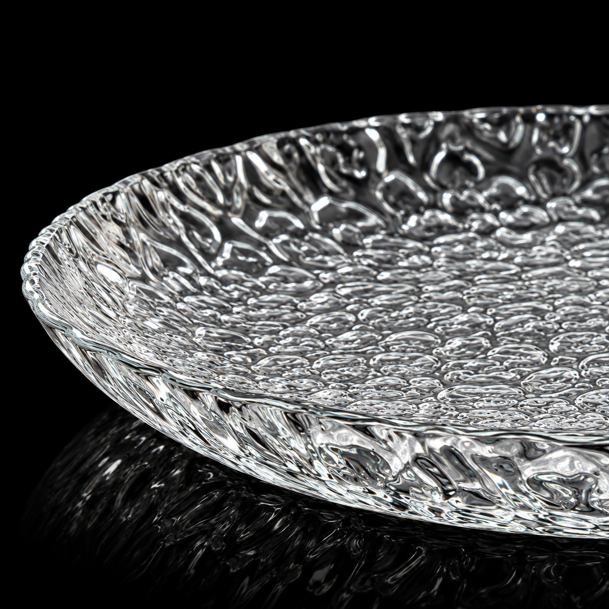 Serving Plate detail