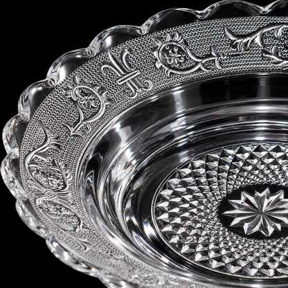 Serving Plate detail
