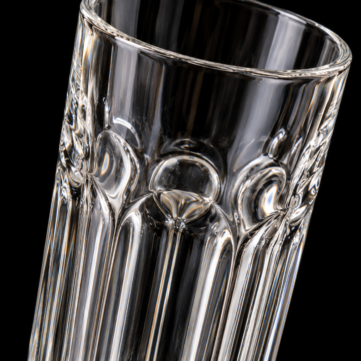 Fluted crystal highball glass detail