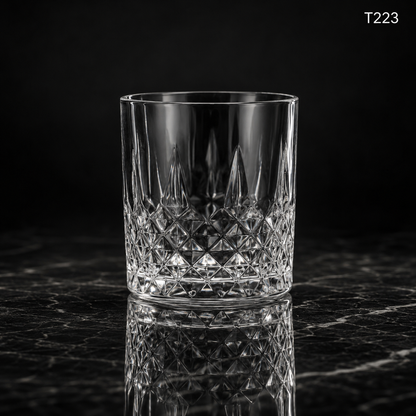 T223 dark lifestyle