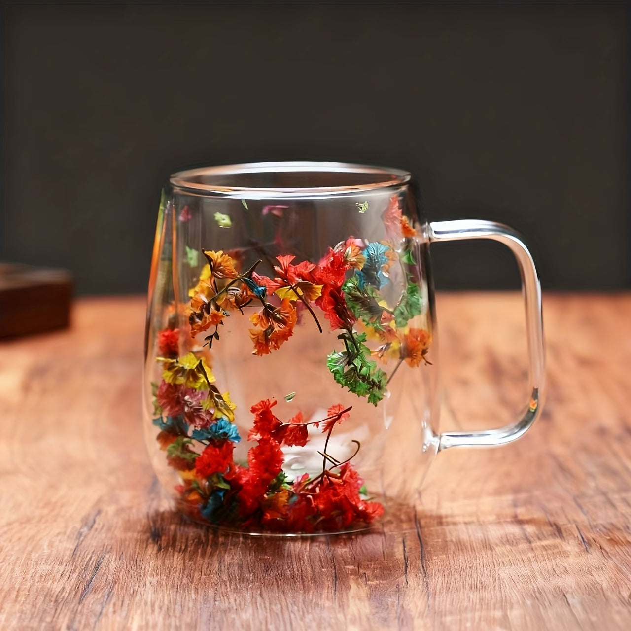 1 Double-Walled Glass Coffee Mug With Real Flower Design - Durable