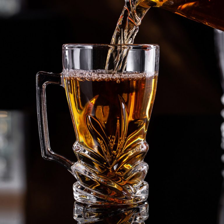 Premium Glass Beer Mugs/Beer Glasses